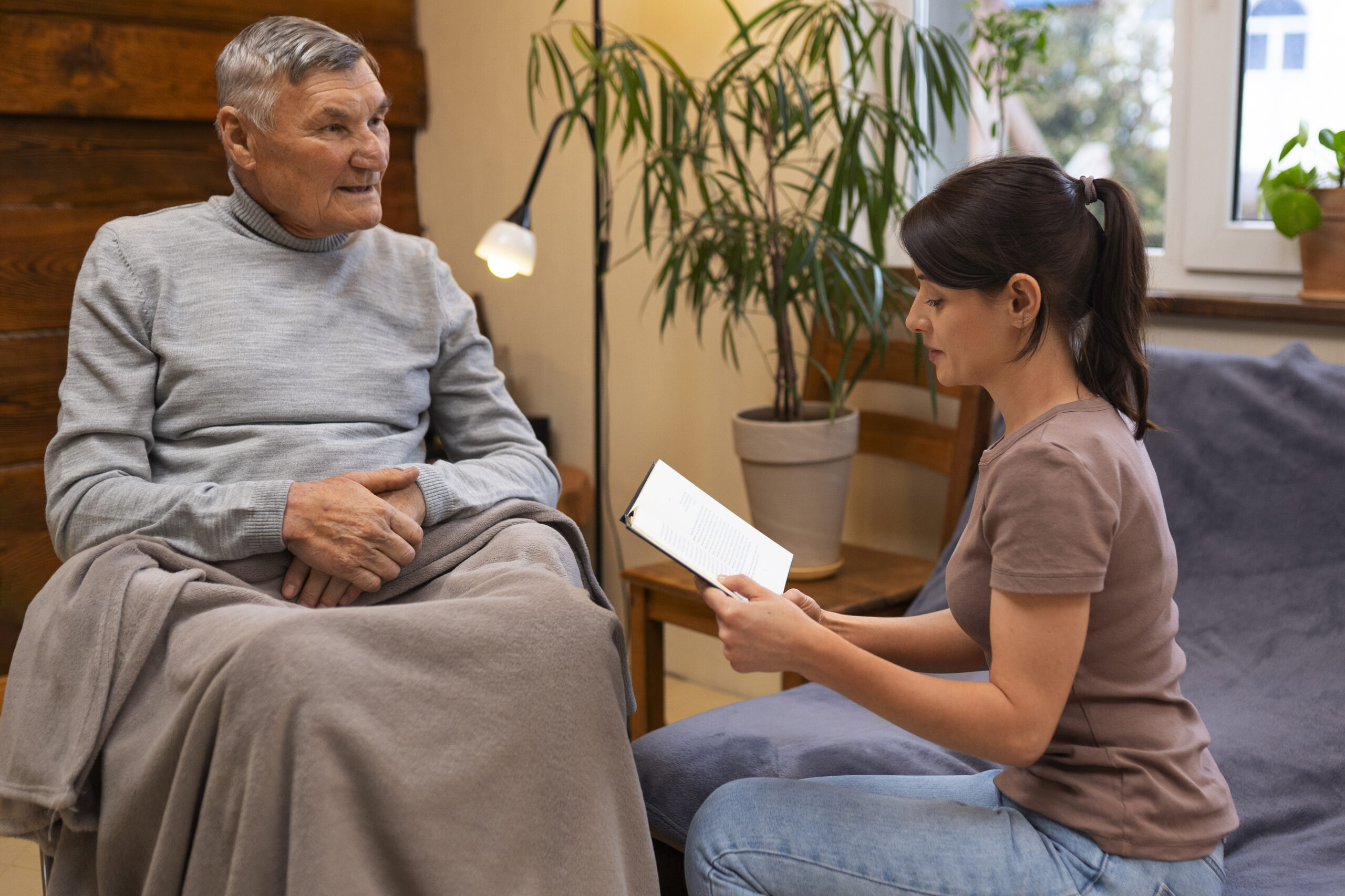 You are currently viewing How to Care for an Elderly Parent at Home