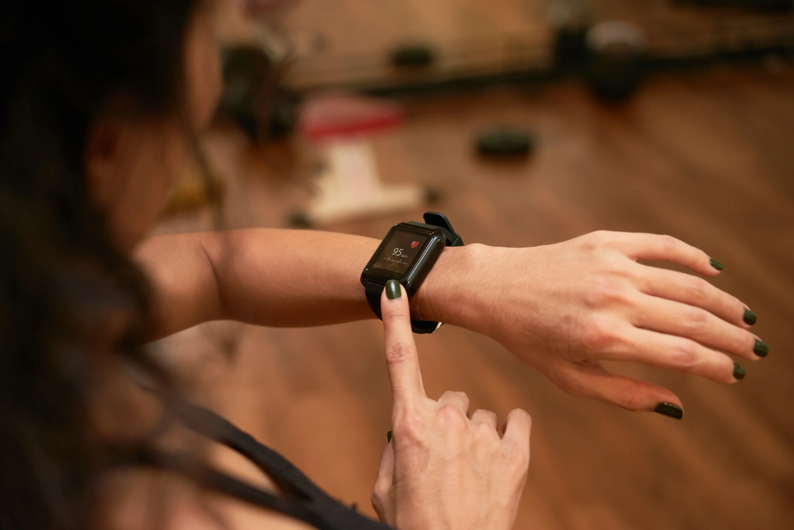 Read more about the article Amazfit Chargers Types, Compatibility and How to Choose the Right One